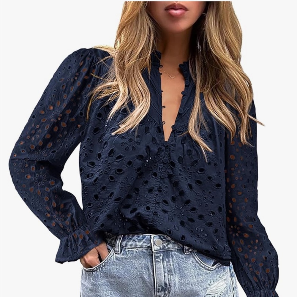 NWT Long Sleeve Hollow Out Lace Embroidered Shirt